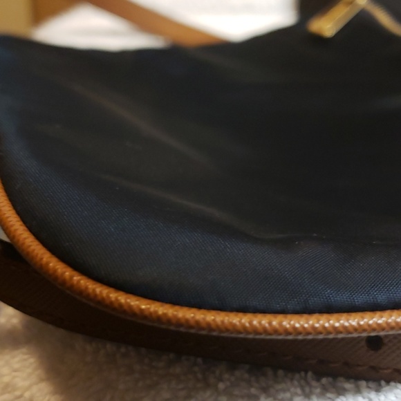 Michael Kors Jet Set Nylon Flat Crossbody - Picture 3 of 8